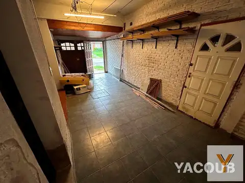 Casa en Venta con 1 cochera
