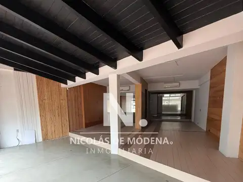 Alquila Local en Punta del Este con 1 Dormitorio