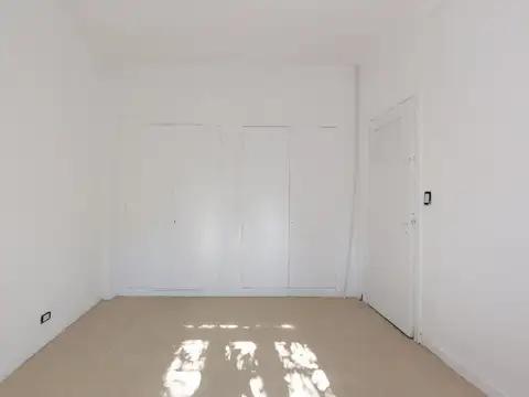 VENTA DEPARTAMENTO 3 AMBIENTES FLORES