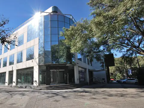 Oficina  en Alquiler en Libertador / Rio, Martínez, San Isidro