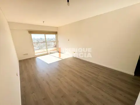 Bauness 1900, Piso 14