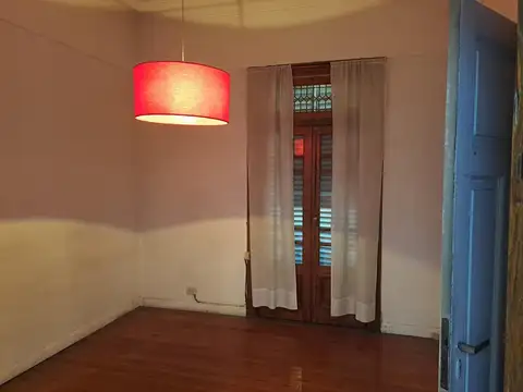 ALV. THOMAS 300 - COLEGIALES - PH 1° PISO, USO COMERCIAL !