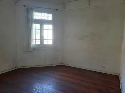 Depto Tipo Casa en Alquiler de 5 dormitorios