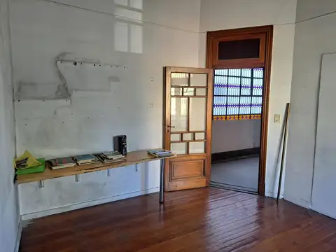 ALV. THOMAS 300 - COLEGIALES - PH 1° PISO, USO COMERCIAL !