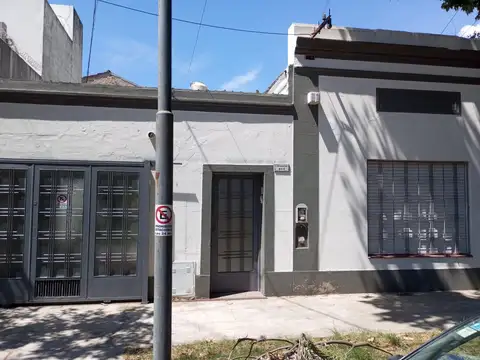 Casa en Alquiler Bella Vista Centro