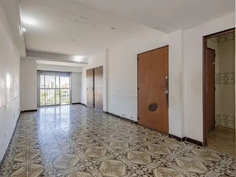DEPARTAMENTO 3y1/2 AMB  MORON  usd 35.000 + cuotas