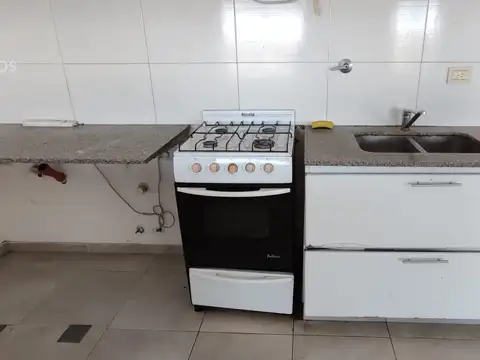 Departamento en Alquiler con 1 cochera