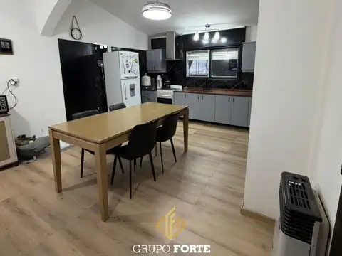 EN VENTA CASA REMODELADA EN B. SANTA RITA, VILLA CARLOZ PAZ