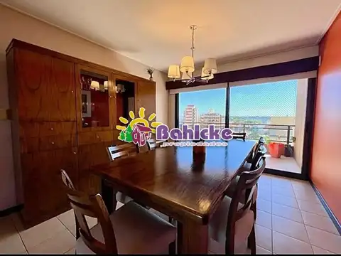 Departamento 4 ambientes con 3 baños