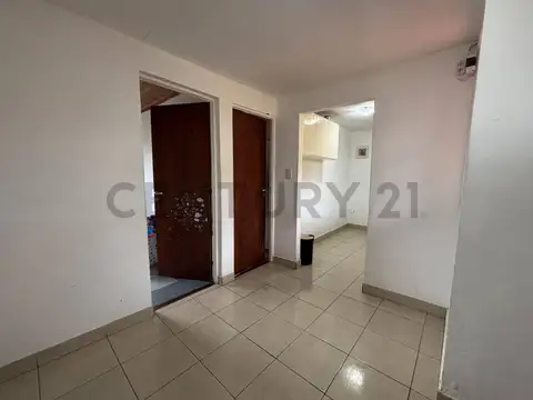 G. Hudson 1300, Piso 1