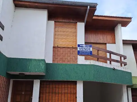 Depto Tipo Casa en Venta de 3 ambientes