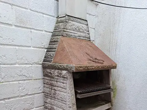 Depto Tipo Casa en Venta 35 años