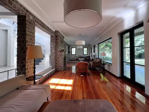 Casa en Club de Campo Abril