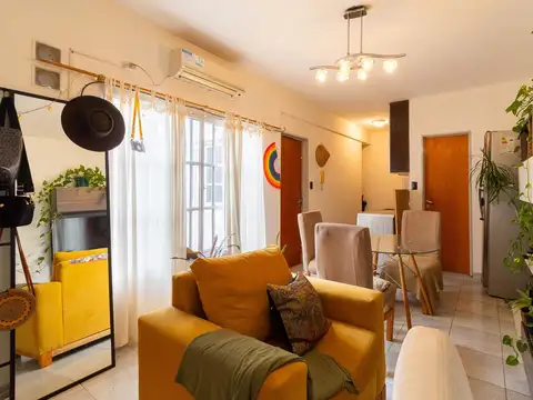 DEPARTAMENTO 2 AMBIENTES VENTA CIUDADELA
