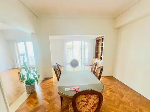 Departamento en Alquiler de 5 ambientes