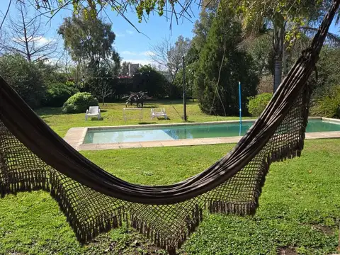 VENTA CASA EN MORRO DE FUNES.  PERMUTA.