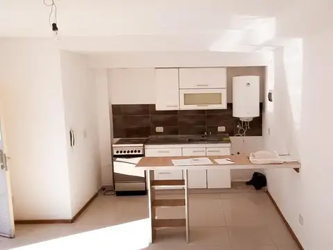 DEPARTAMENTO 3 AMBIENTES CON BALCÓN TERRAZA