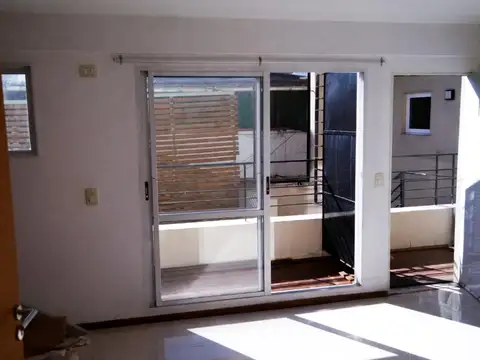 Capitán General Ramón Freire 3200