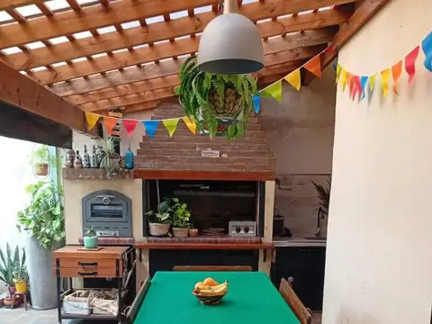 PH 3 AMB MATADEROS 2 PATIOS APTO CREDITO REFACCIONADO