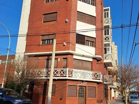 Departamento de 3 ambientes con cochera en Barrio Chauvin en Mar Del Plata