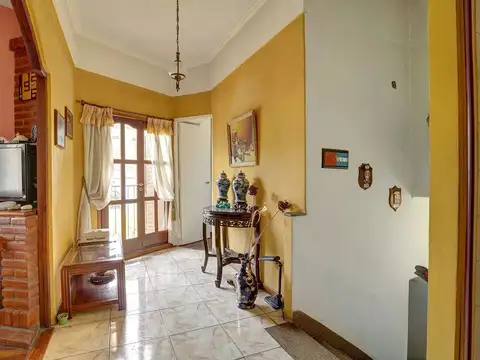 Depto Tipo Casa en Venta de 5 ambientes