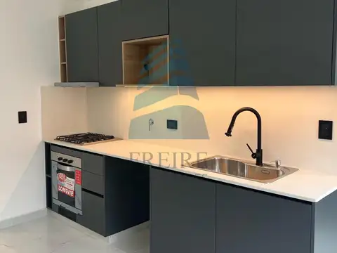 Casa 6 ambientes con 2 baños