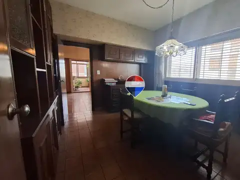 Departamento 5 ambientes con 3 baños