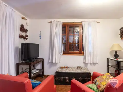 Casa 2 ambientes con 1 baño