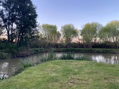 Terreno en Venta en Islas, USD 45.000