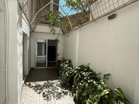 Depto Tipo Casa en Alquiler de Monoambiente