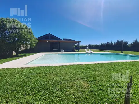 Casa en venta - Matheu