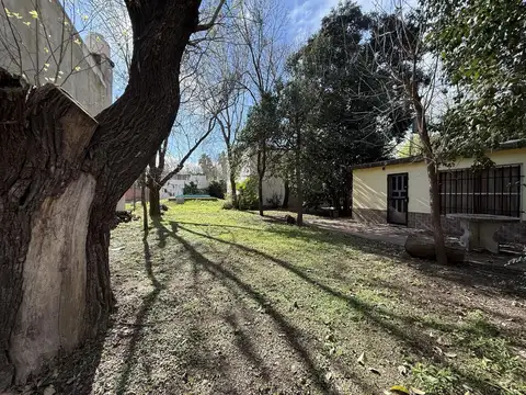 VENTA TERRENO CON PILETA Y ARBOLEDA EN RICARDONE