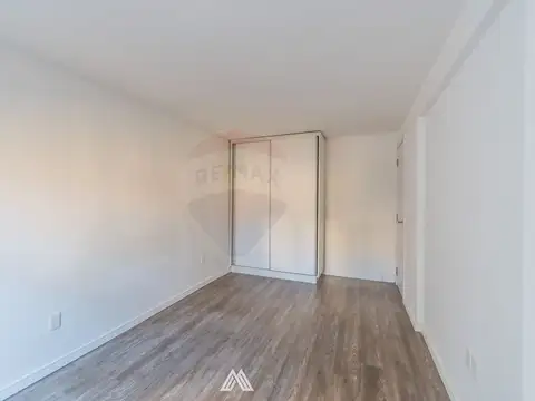 Departamento en Alquiler con 2 cocheras