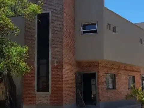 OPORTUNIDAD CASA A TERMINAR EN COLASTINE