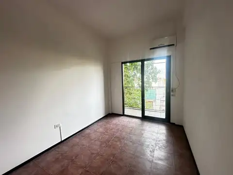 Departamento en Alquiler en Valentin Alsina, $ 500.000