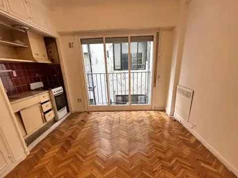 Avenida Rivadavia 3900, Piso 9