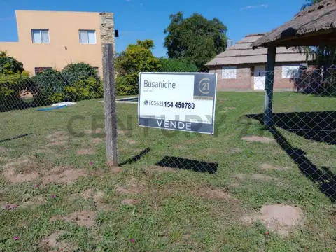 Calle 15 b y Los Citricos 100, Piso 0