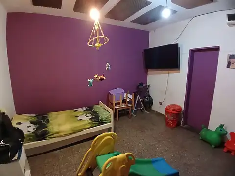 Depto Tipo Casa 5 ambientes con 2 baños