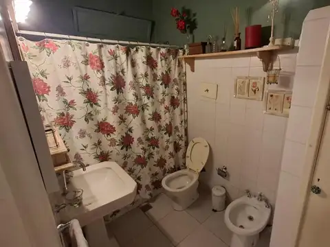 Depto Tipo Casa 4 ambientes con 2 baños