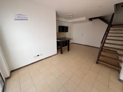 Depto Tipo Casa en Alquiler al Oeste