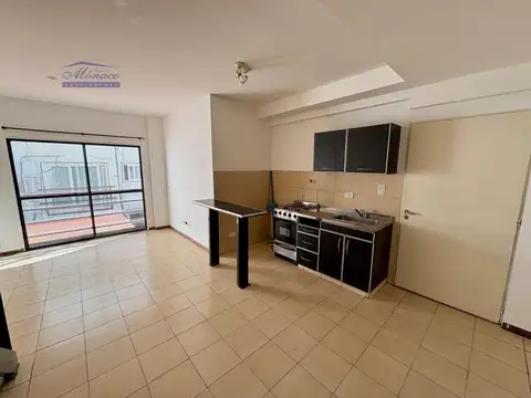 Depto Tipo Casa en Alquiler de 1 dormitorio