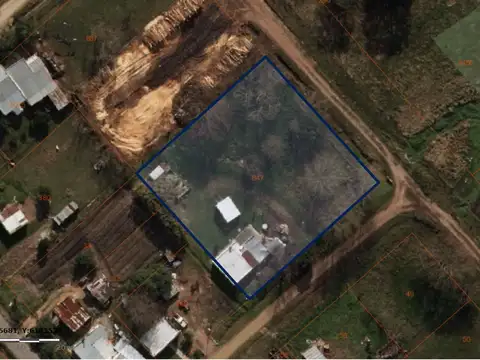 VENTA CASA, DOS DORMITORIOS, PARA RECICLAR, MIGUES