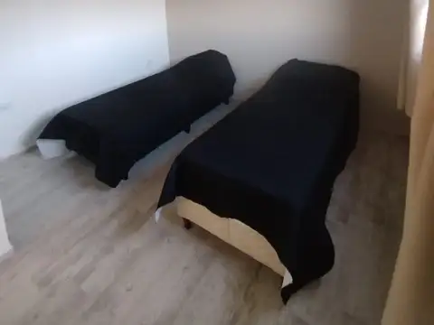 Venta casa dos dor en Estancia Vieja, con pileta!