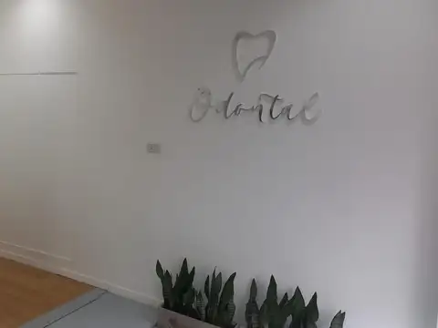 IMPERDIBLE LOCAL EN VENTA