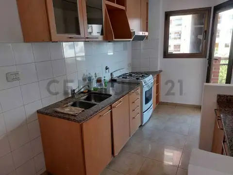 44 entre 16 y 17 1000, Piso 4