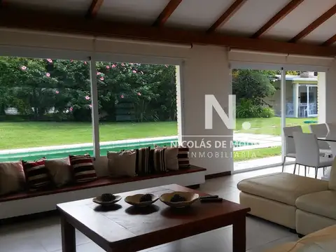 Casa en Venta de 4 dormitorios