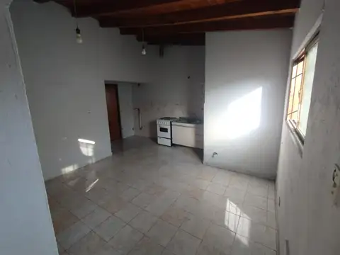CASA MAS PROYECTO DE DOS DEPARTAMENTOS 
