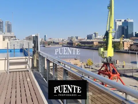 Monoambiente con balcón en venta en la mejor ubicación de Puerto Madero