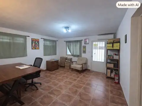 VENTA - Nave Industrial 1951m² con Oficinas, Recepción, Baños, Vestuarios, Comedor, Depósito y Estac