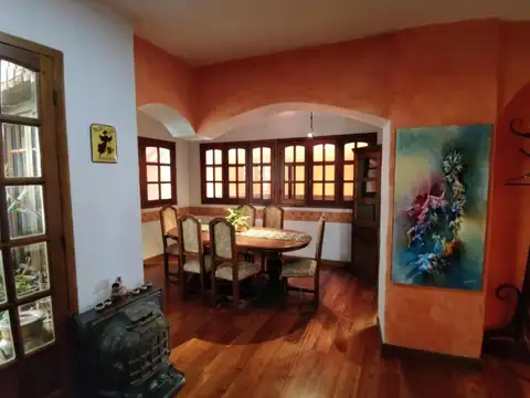 Departamento en venta - 4 Dormitorios 2 Baños - Almagro